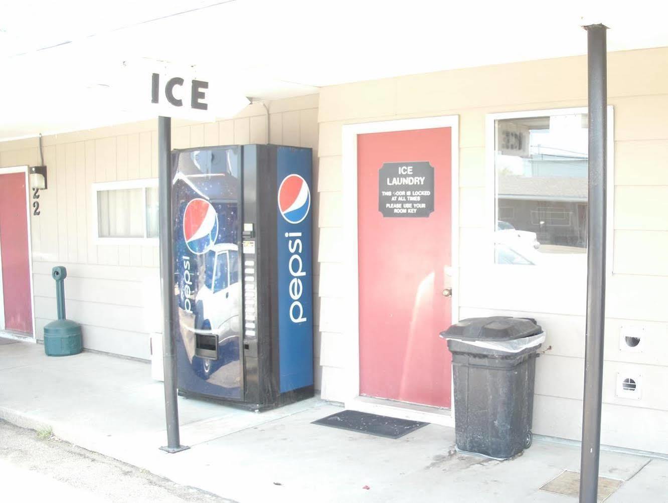 Rainbow Motel Hastings Εξωτερικό φωτογραφία